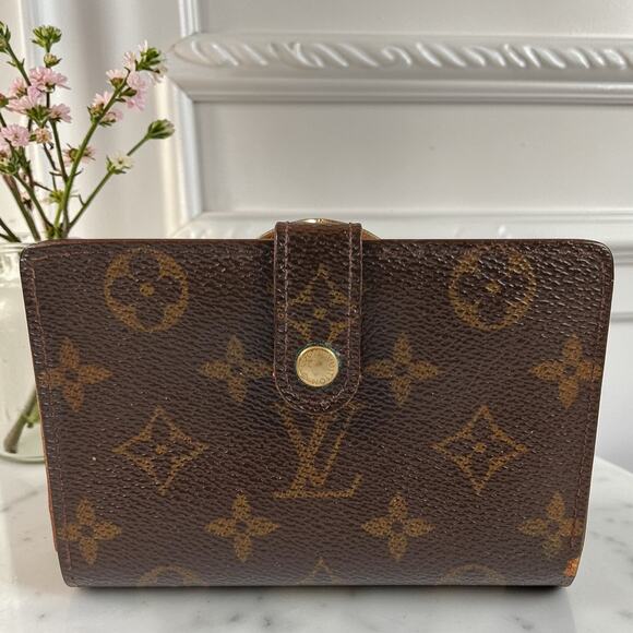 Louis Vuitton Handbags - Louis Vuitton Authentic Vintage Monogram French Kisslock Wallet